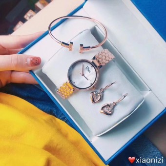 DIOR08 A03 DIOR Elegant Watch Set (Watch + Bangle + Earring )