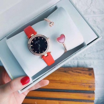 GUCC08 A01 GUCCI Elegant Watch Set (Watch + Bangle )